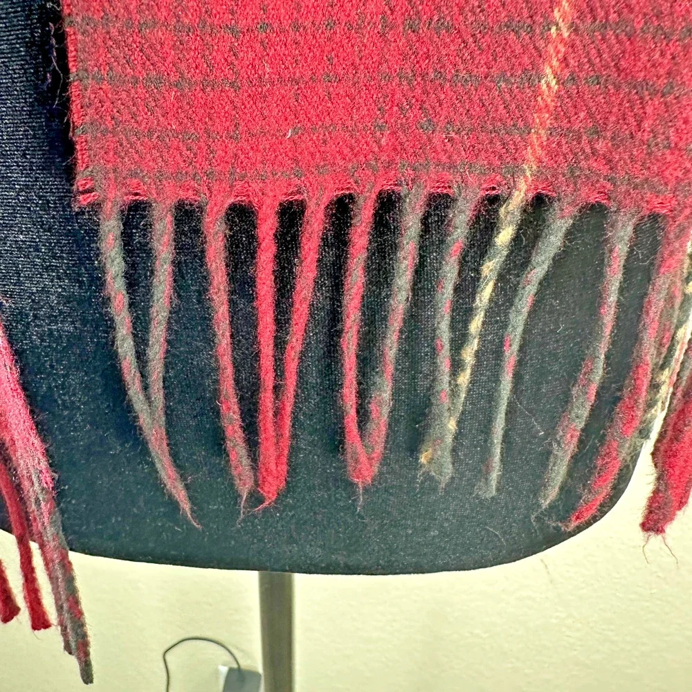 Christian Dior 100% Acrylic Cashmaire Tasseled Plaid Maroon Black Scarf 48